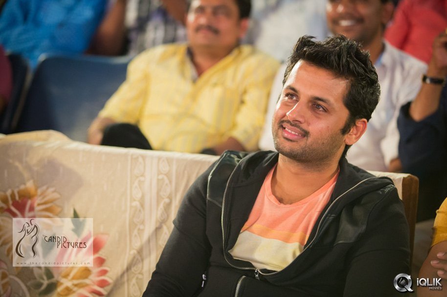 Chinnadana-Neekosam-Movie-Platinum-Disc-Function